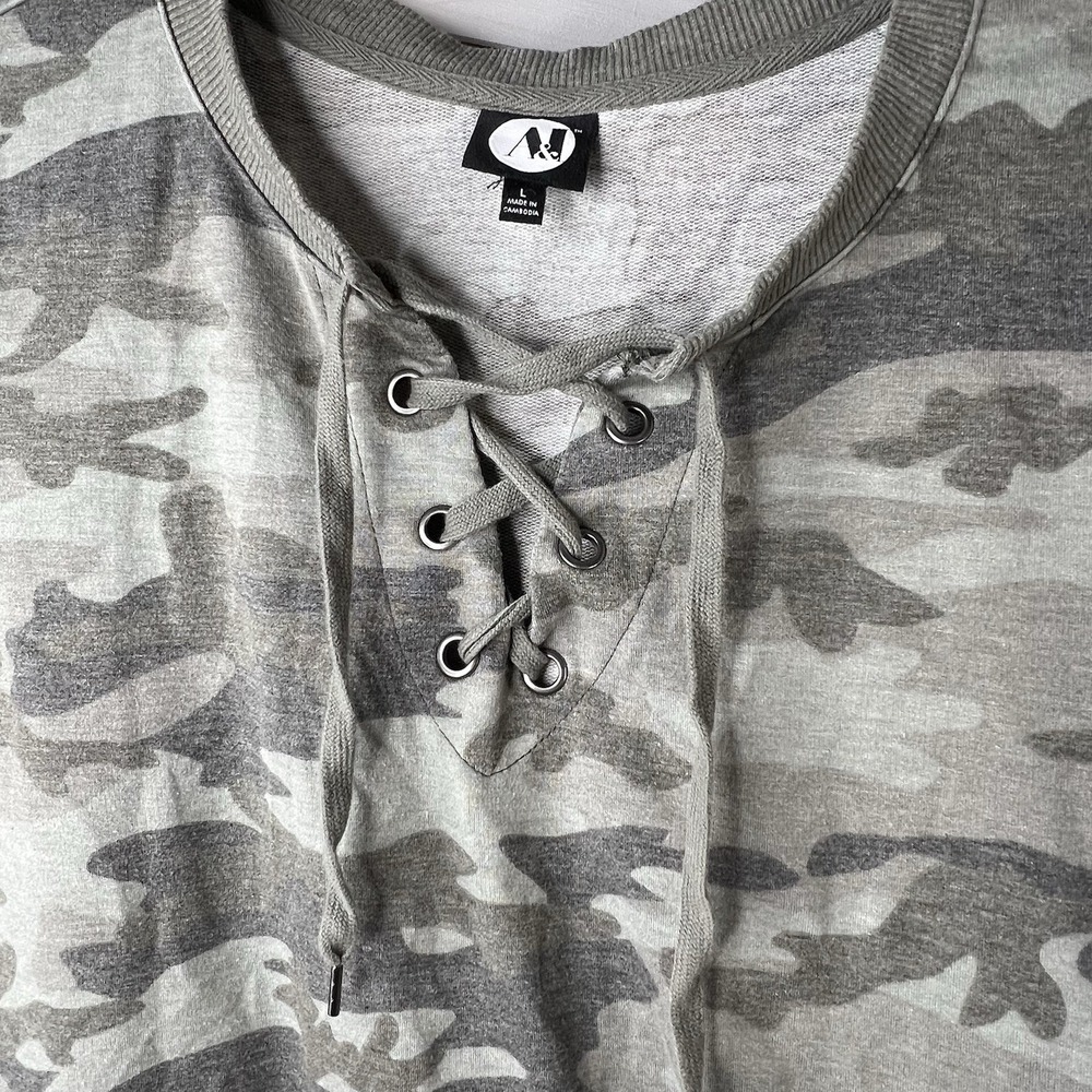 A&I Women's Gray Camo Lace Up Long Sleeve Pullover Sweatshirt Lightweight Sz Lg
